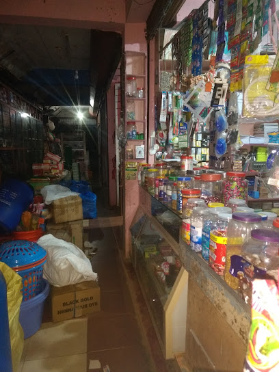 PADINJARAYIL STORE,VALAD